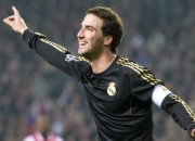 RNG前途光明！，东契奇新星领先优势明显表现突出全场沸腾不已